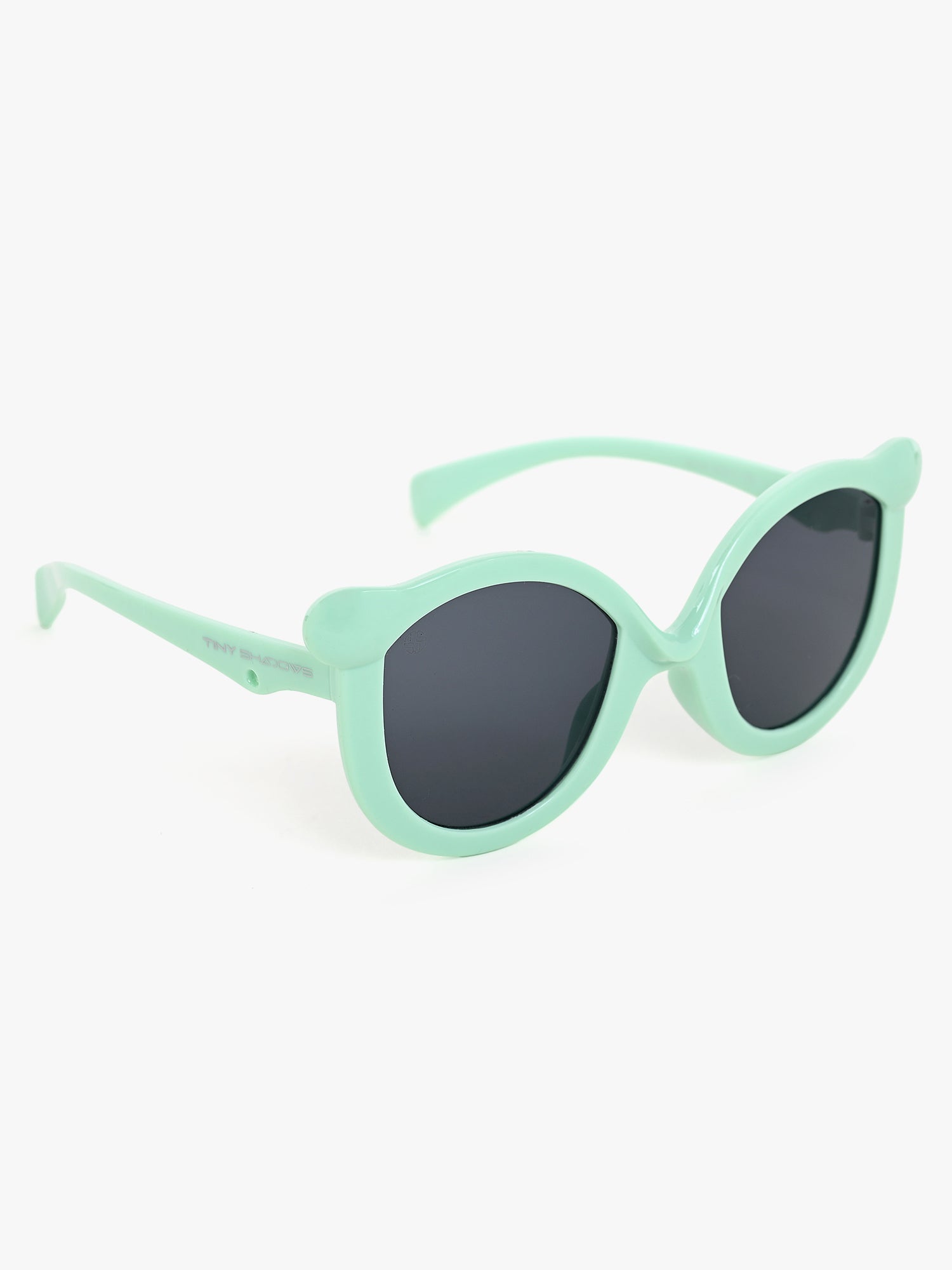 Green cat eye sunglasses look and cute sunglasses black lans