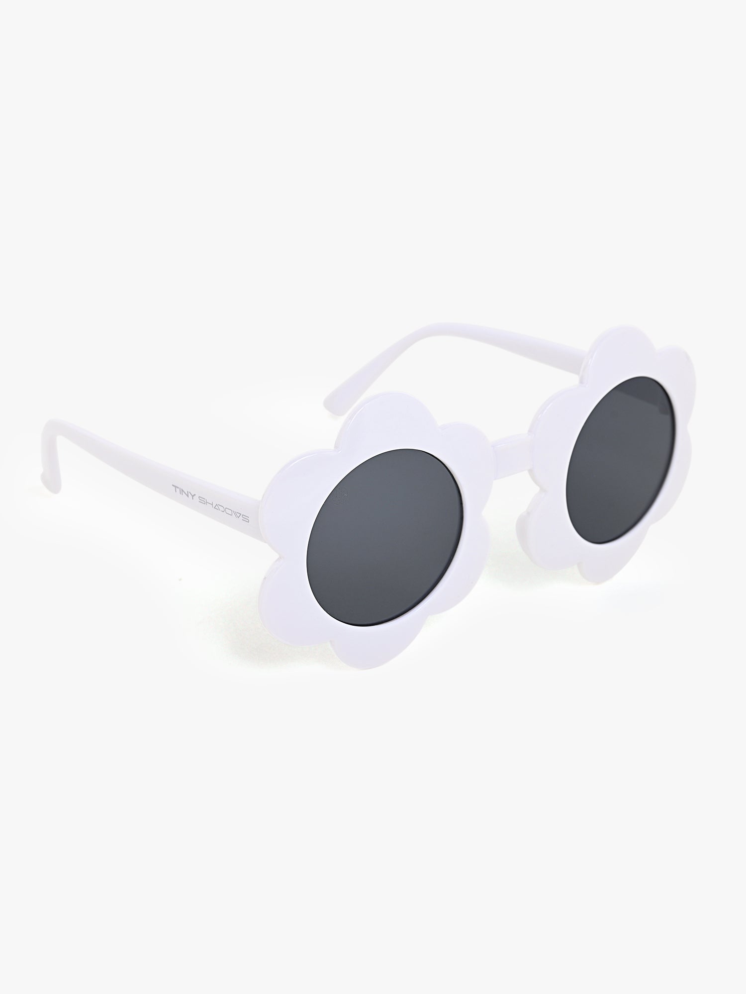 round flower frame sunglasses and white colour sunglasses beautiful design 